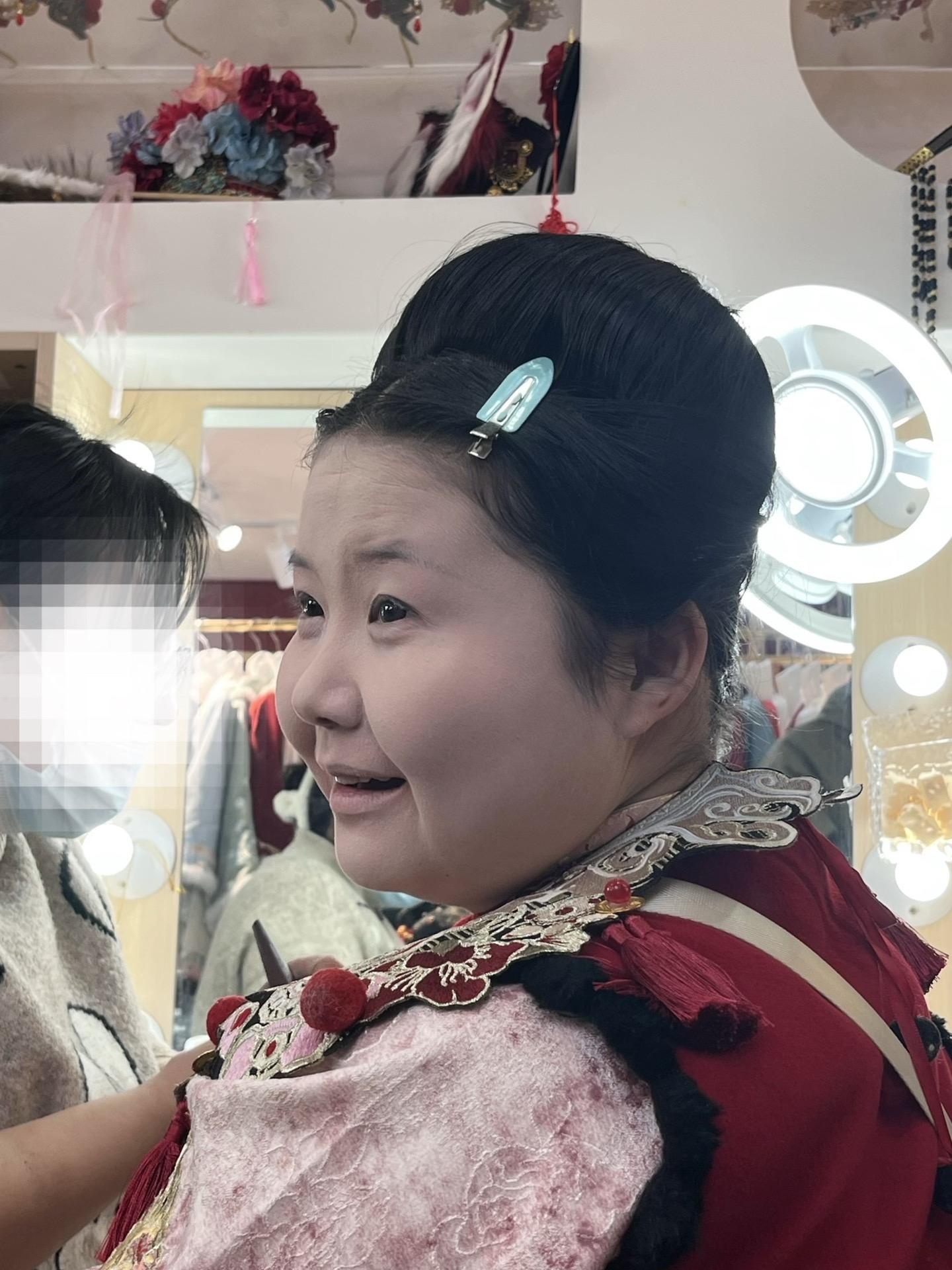 “肥胖是我一生的潮湿，我一定要从这一团乌云中走出来。”