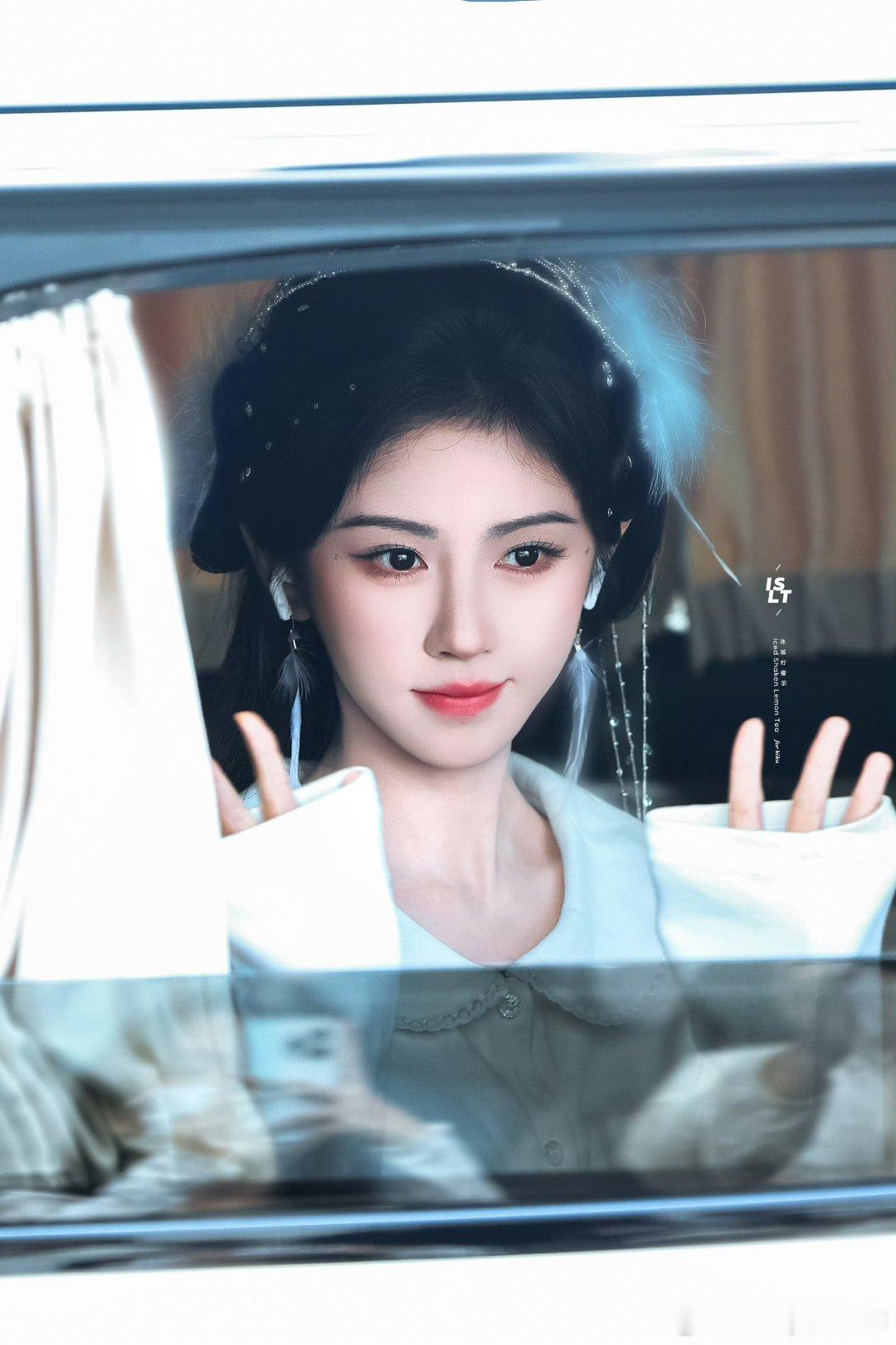 🍊💙鞠婧祎苏绿夏 🍊💙鞠婧祎  ♡ ⑅ +.追星 一种无解的爱.+ ⑅ 