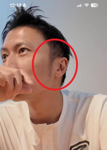 看了谢霆锋最近的对比才知道，原来一夜白头是真的
或许有人会说，他这个年纪有白头不