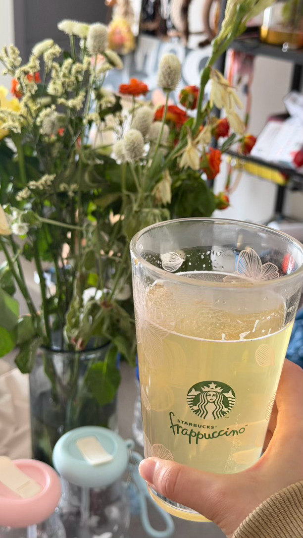 自从每天早起一杯蜂蜜水后真的没便秘了