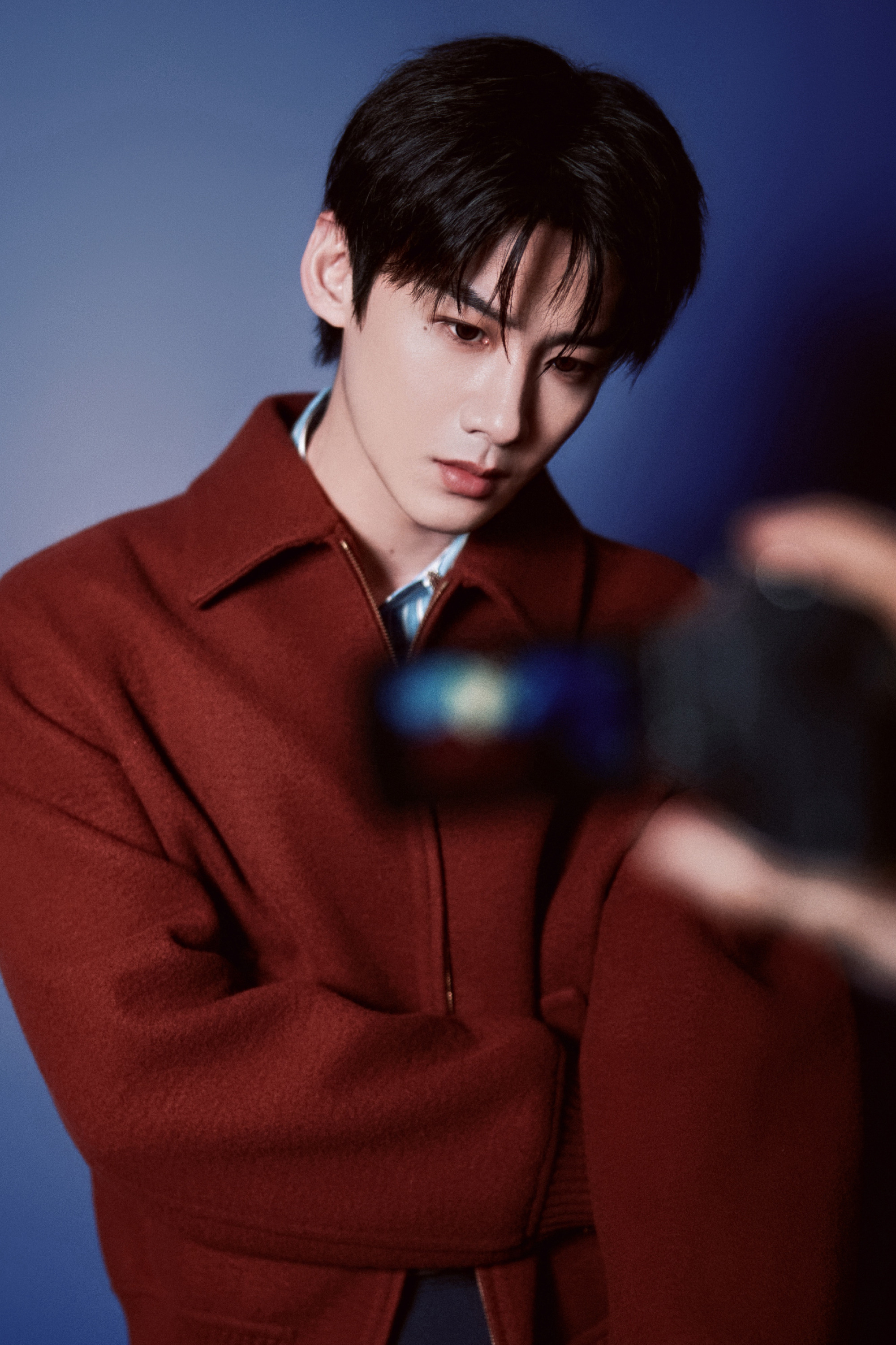 白敬亭新剧或将3月初开机网传白敬亭战争和人3月初开机 网传白敬亭新剧《战争和人》