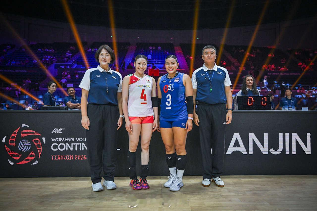 2026年女排亚锦赛半决赛泰国女排1比0日本女排（25-21）2026年女排亚锦