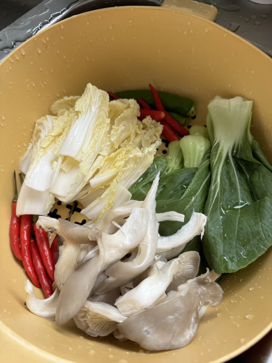 金汤牛肉米线