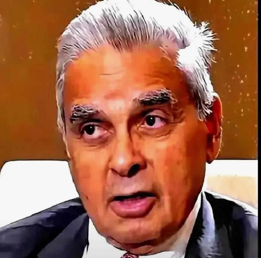 这次回老家，彻底把我看懵了。

新加坡一个高官说过类似的话，他说只有我们东方大国