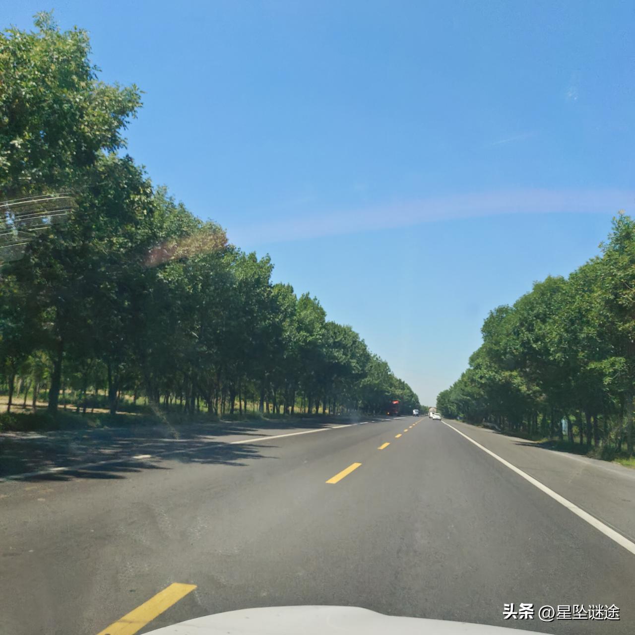 戒掉对别人的期待，才是自愈的开始。人生九成的失望，都来自过度期待。期待父母理解你
