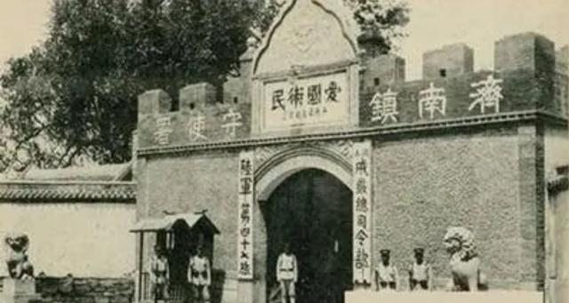 1948年夏，解放战争进入战略反攻阶段。山东大部已解放，唯济南仍被国民党重兵据守