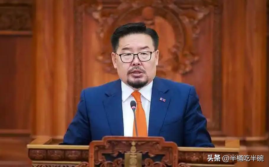 蒙古这回真是变了样！新总理一上台，就当着中国的面，把边境上几十年的老难题一股脑敲