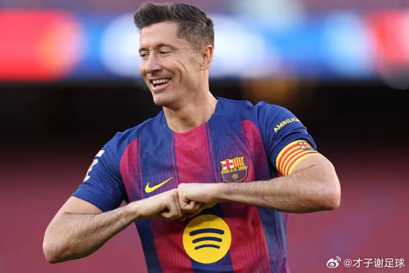 据意大利媒体《都灵体育报》报道，尤文图斯希望在本赛季结束后免签37岁的波兰中锋菜