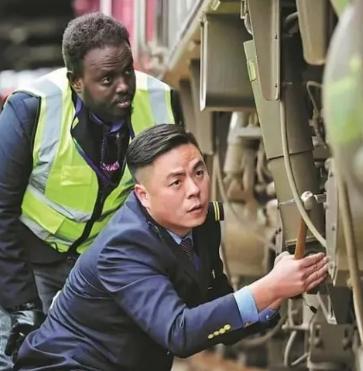 从 5 月 1 日开始，中国对 53 个非洲建交国实施零关税，这是近年中非合作里