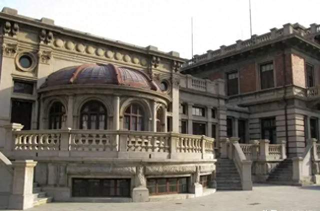 李鸿章1885年办军校，百余人里出了冯国璋段祺瑞曹锟