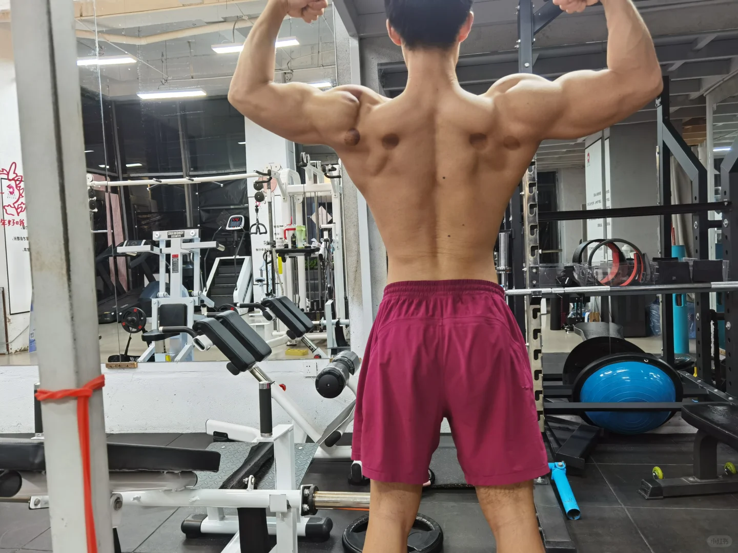 左肩和胸椎有问题