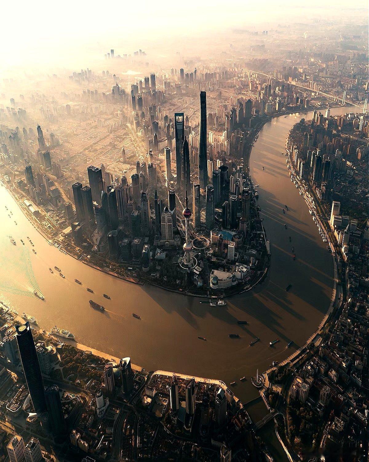 上海·陆家嘴这里应该是中国经济最发达的位置了[并不简单] ​​​