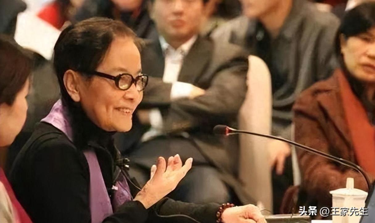 预言中国必然崛起，被南怀瑾骂得“狗血淋头”，传奇学者叶曼

 2007年的北京，