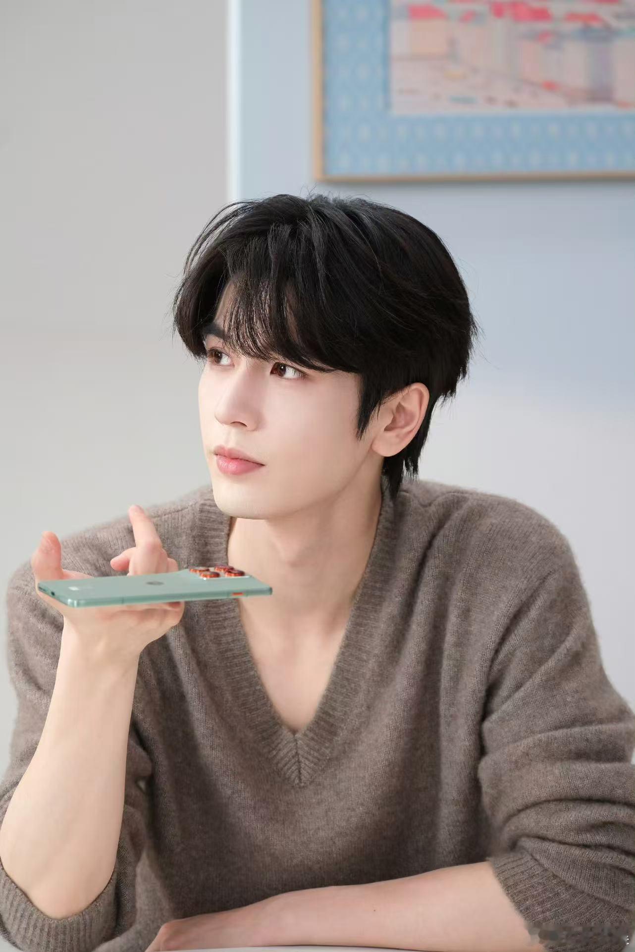 张凌赫联想花絮照张凌赫联想花絮侧拍张凌赫联想花絮侧拍，帅的，绝了 ​​​