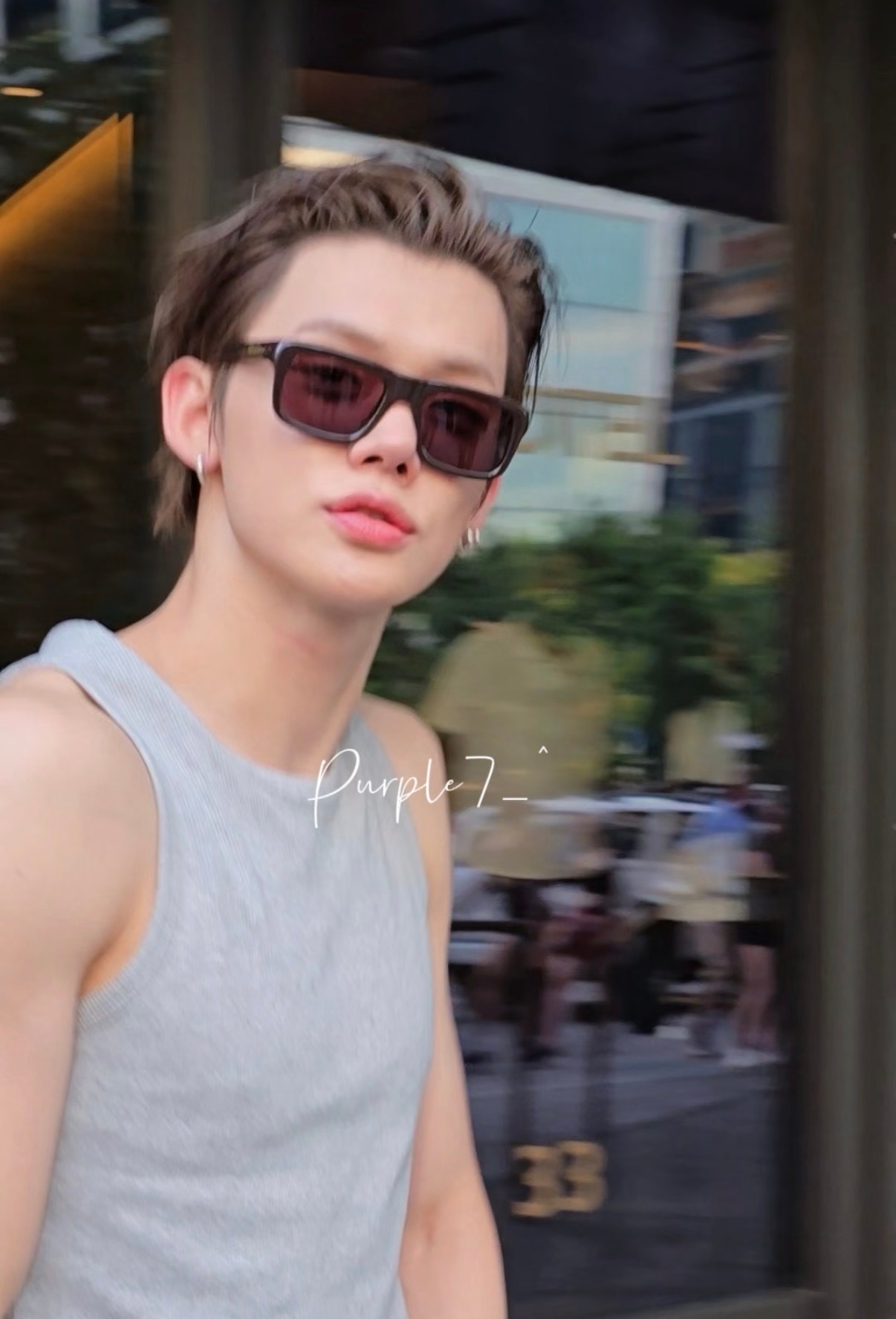 有种反差Cr.logo 