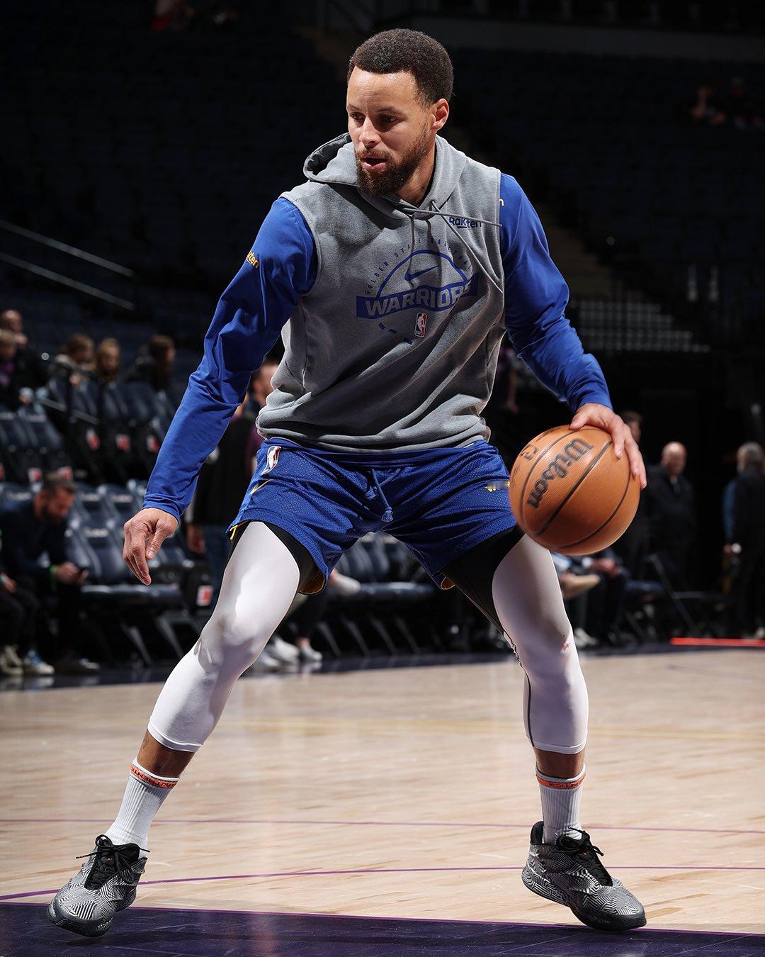 库里谈伤病  今天勇士客场战胜森林狼，明天他们将背靠背再战森林狼，对此库里表示：