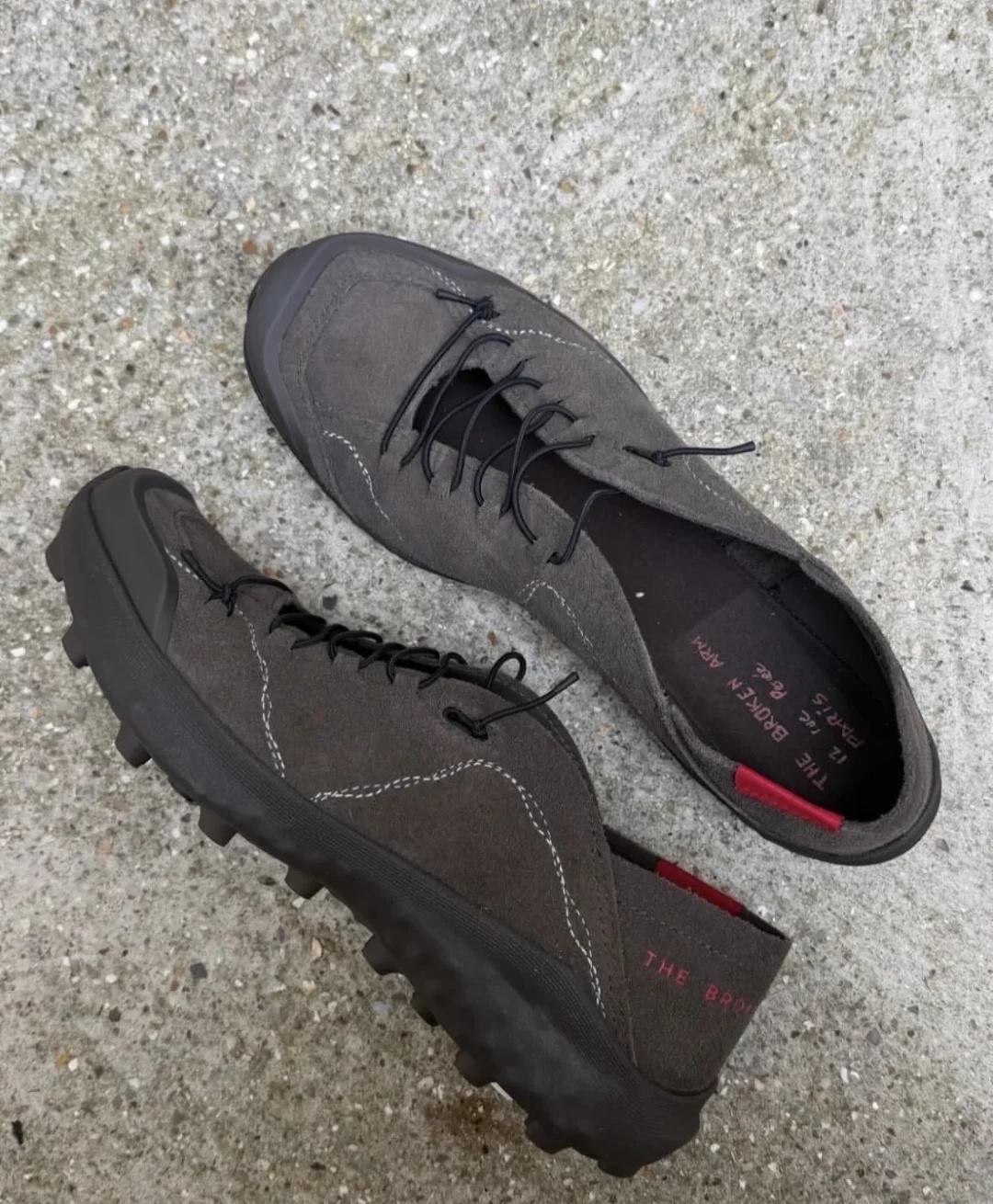 Salomon x The Broken Arm 实物曝光
The Broken