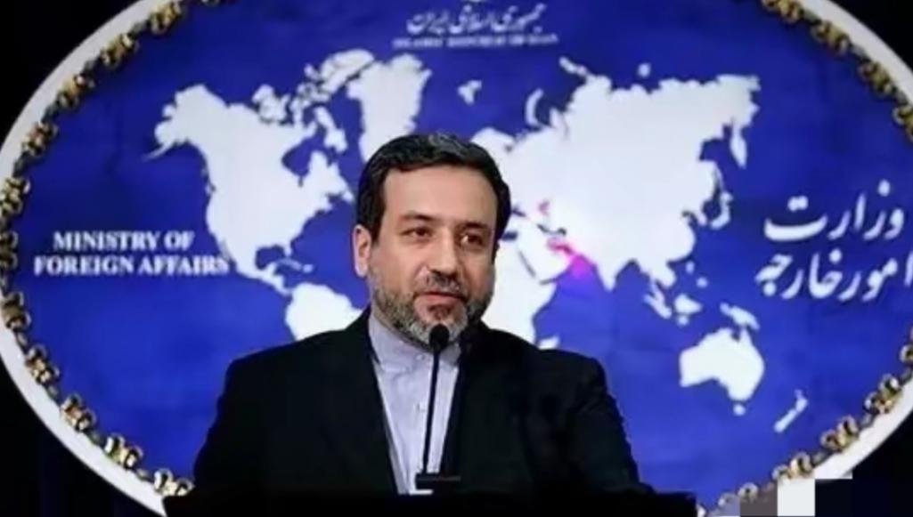 这不是吹牛逼，这是真牛逼。
日前，伊朗外长阿拉格奇硬气的对外宣称，历史上 “没有