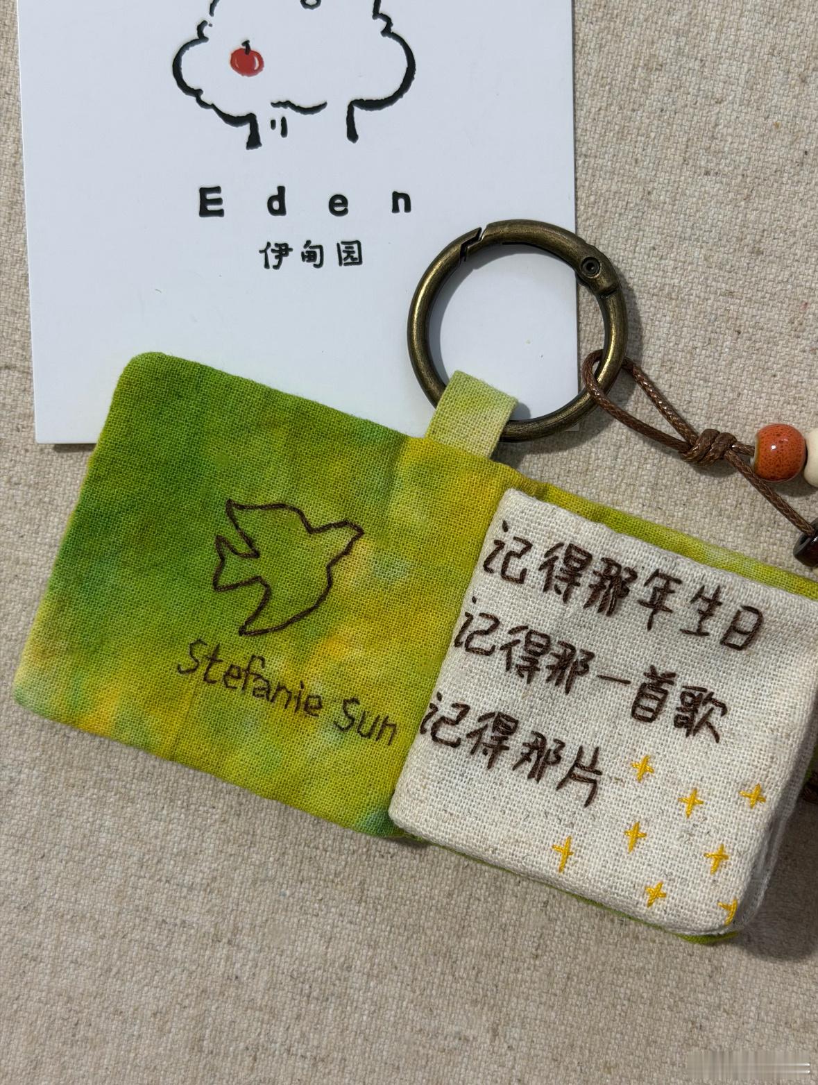 平时喜欢做一些手帐 