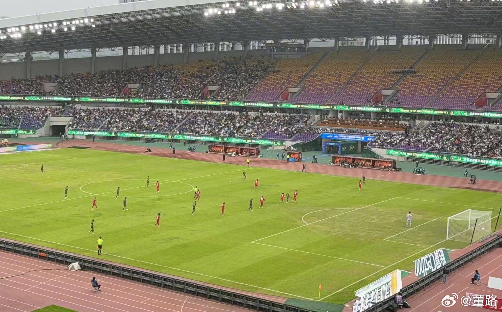 541结合631，再加上重点盯人，重庆铜梁龙踢出了“中国足球”。董路聊球