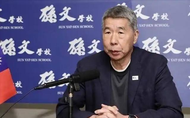 张亚中校长：台湾百分之八九十的人都想维持现状，但维持现状是个伪命题！很多人一提到