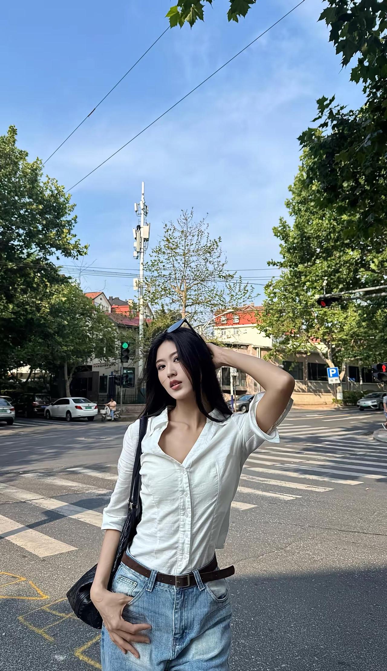 不要再出这么带劲的bjm了，啥也没干就感觉自己牛逼烘烘的了