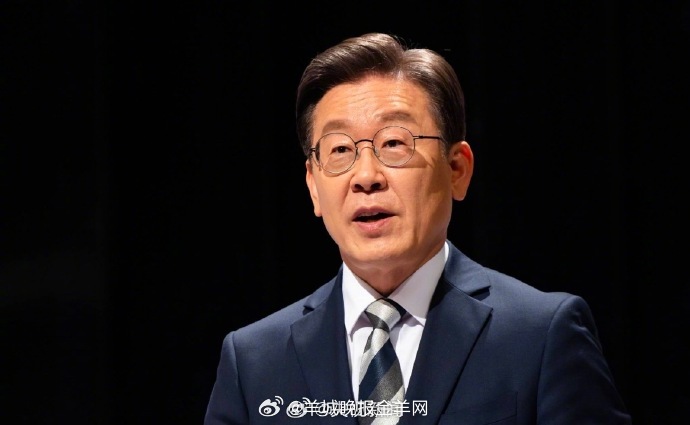 【#李在明宣誓就任韩国总统#】#李在明的总统任期正式开始##李在明宣誓就职仪式#