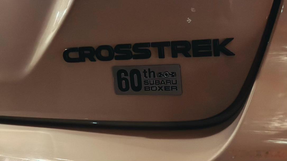开回crosstrek仍然是爱的感觉特别是现在的新车都尺寸膨胀突然有一辆身材合适