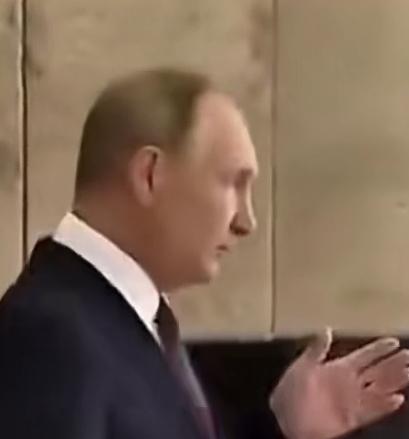 俄罗斯总统普京3月9日热烈祝贺穆杰塔巴哈梅内伊当选并就任新的伊朗精神领袖，说我相