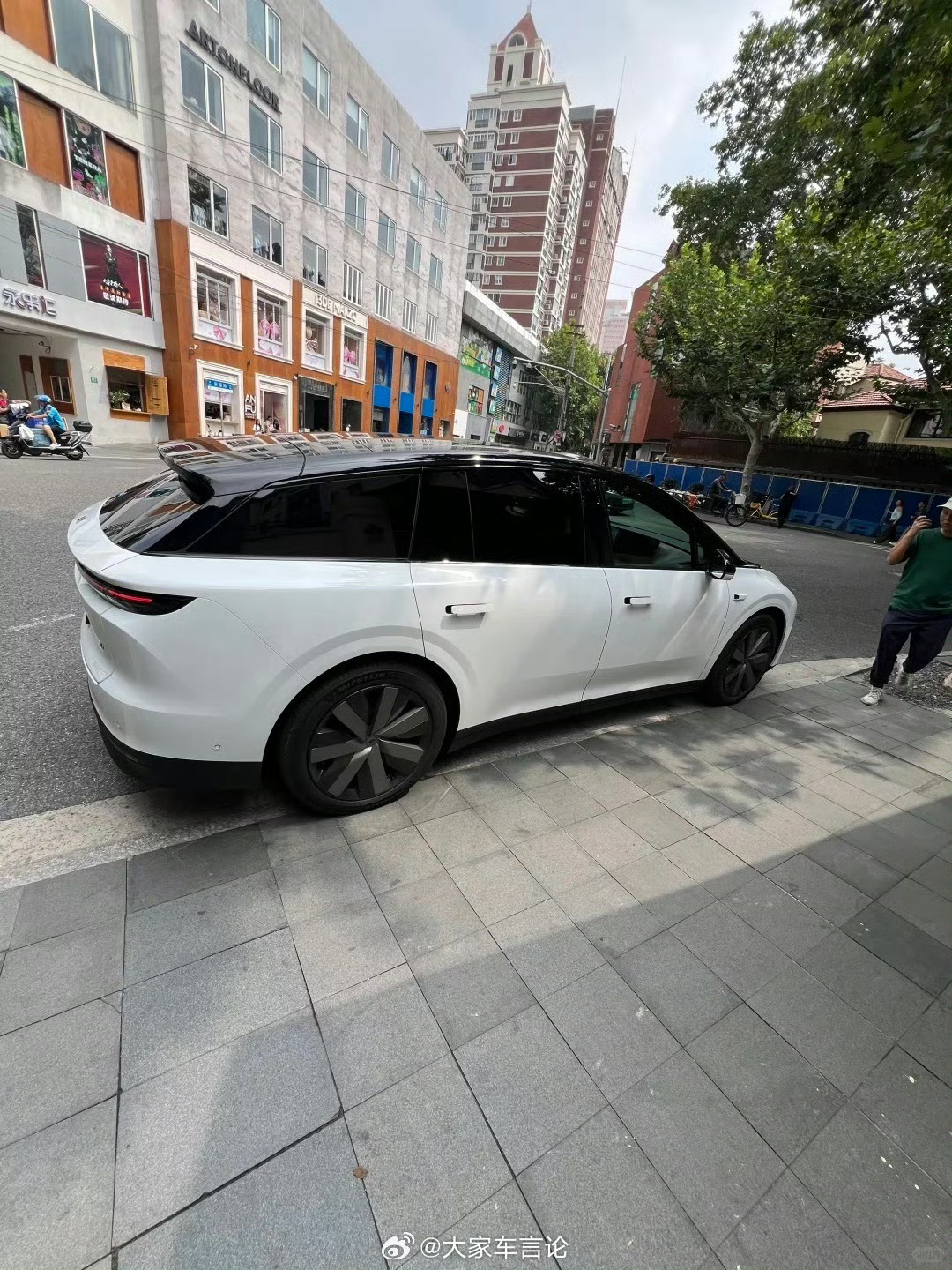 -理想i6的价格猜想咱们先从造型来说：理想i6绝对是卖不过理想L6的理想L6从L