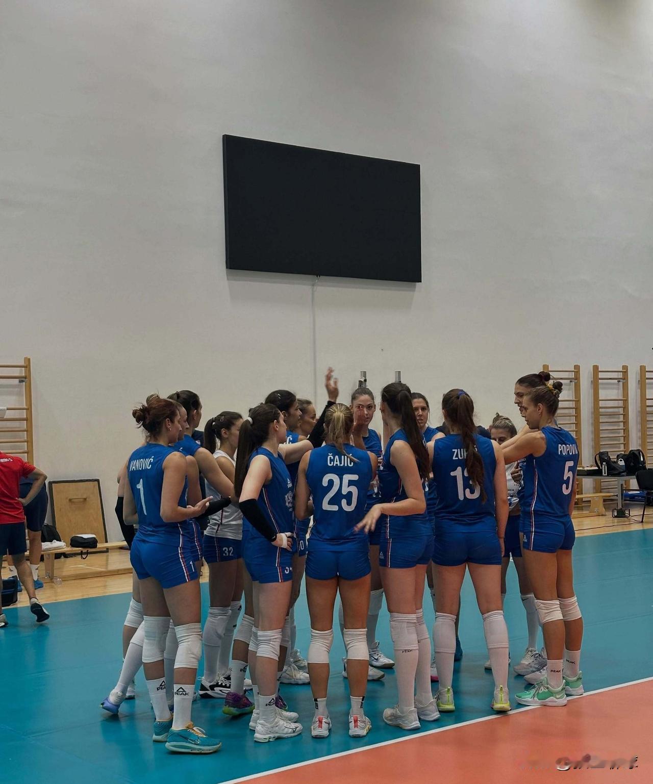 2026年女排热身赛第一场，塞尔维亚🇷🇸3-1捷克🇨🇿(25-17 19