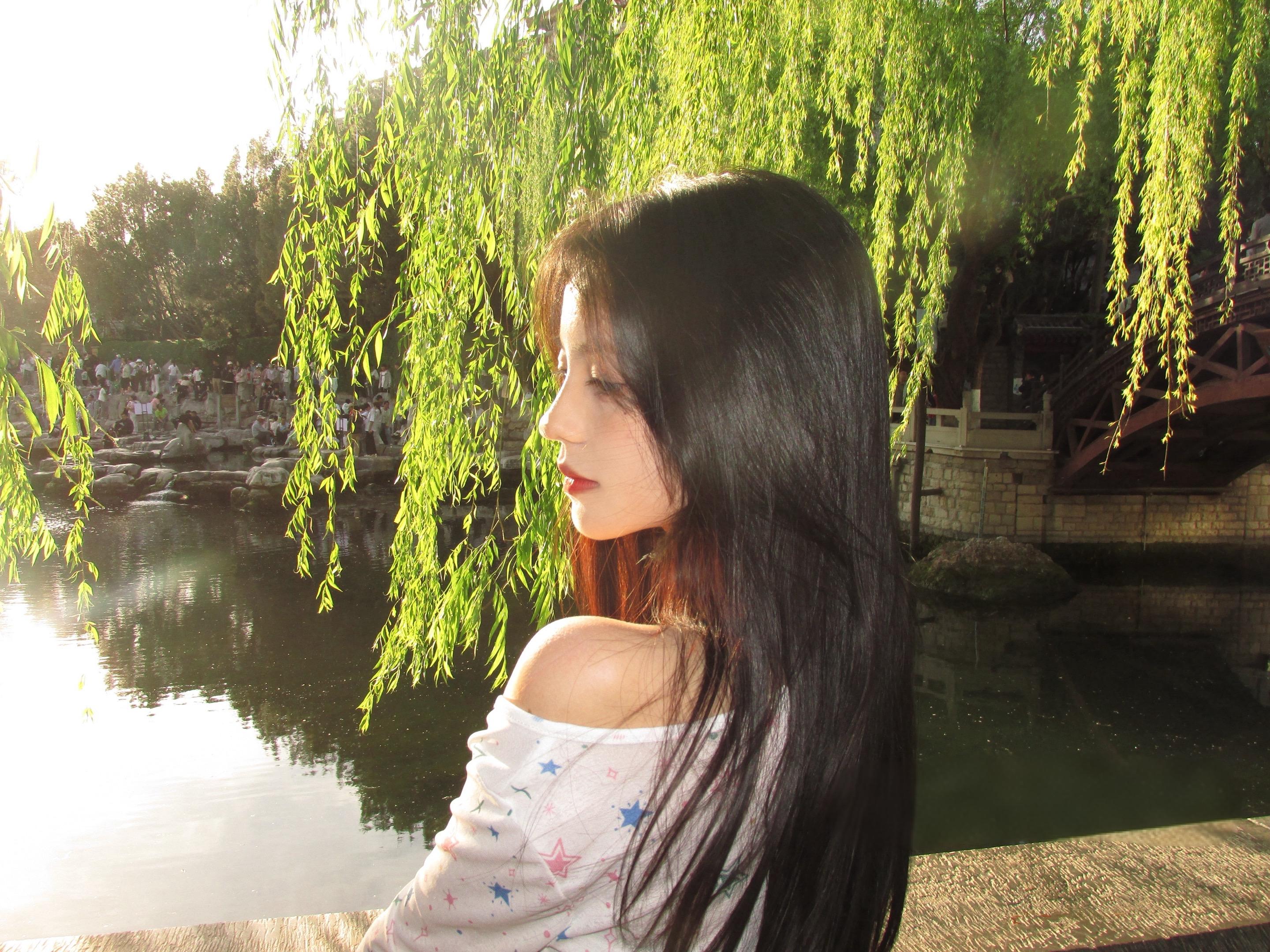 你的瞳孔 我的应景之笼