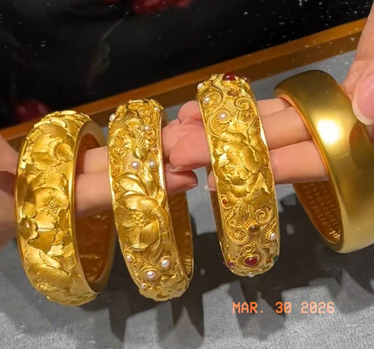 3月30号，
手里有黄金的朋友可以留意一下了！

尤其是持有超过200克的，我更