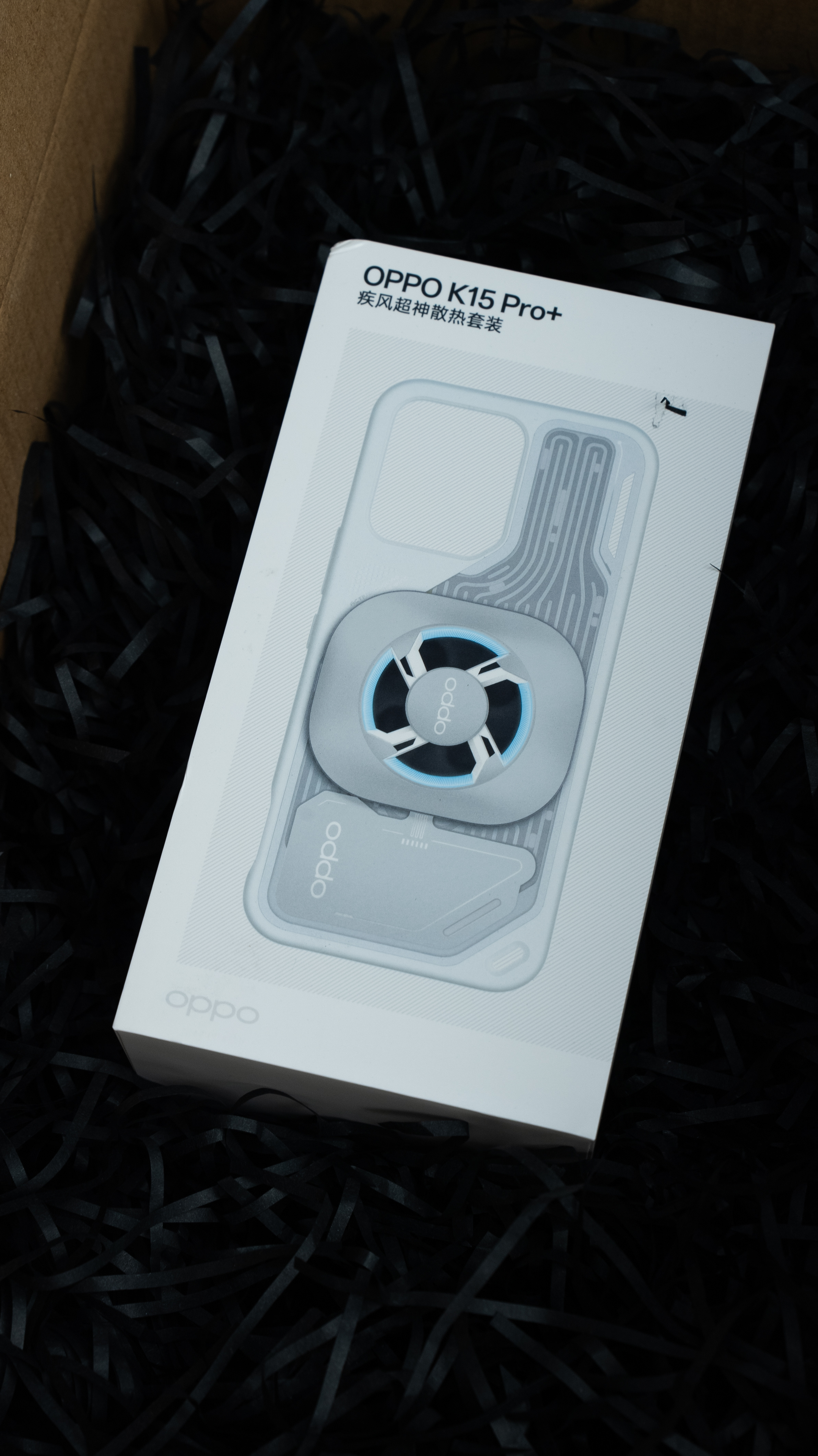 刚收到OPPO K15 Pro系列发布会邀请函，这次包装太会玩了，直接做成得物快