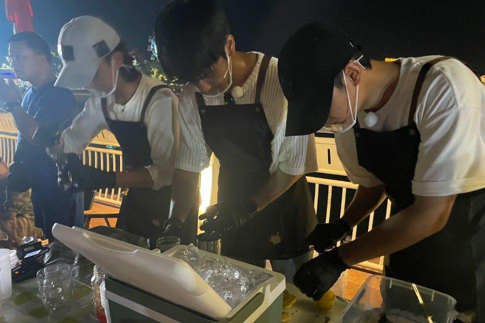 陈少熙在卖蜂蜜水？我也想喝 ​​​