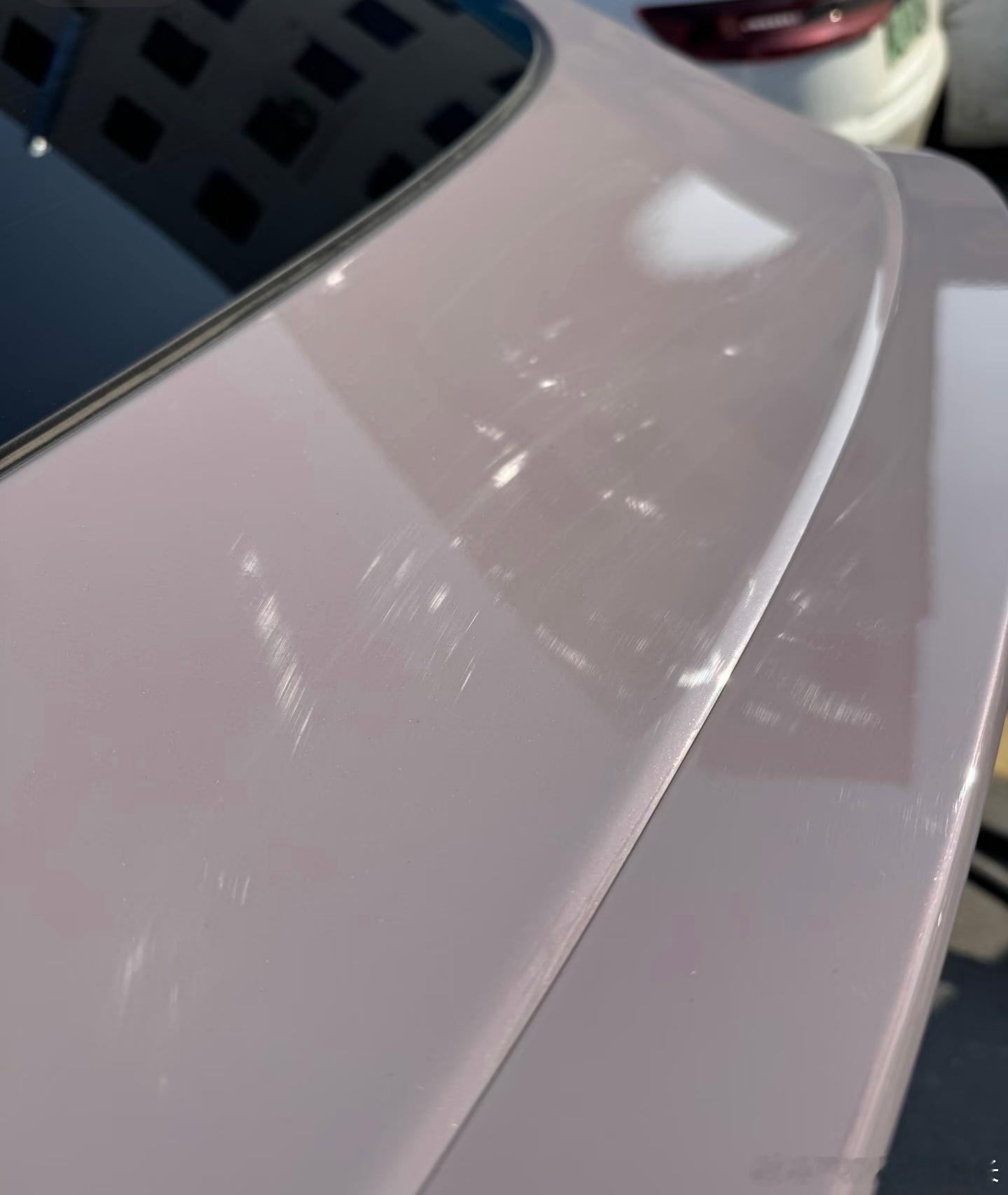 再爱干净也不要随手湿巾擦车 