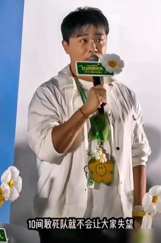 陈思诚票房惨败，不是输给市场，是输给张艺谋20年前就想通的一个道理。
百亿票房