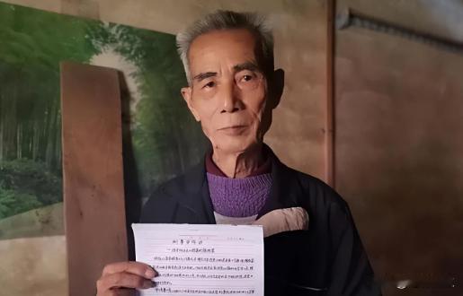 1966年，19名女生联名上诉，称遭到男老师的猥亵。男老师含冤入狱，10年后，从