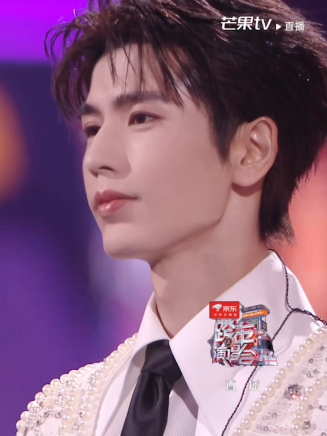 一句话帅得我快乐过头了。。。 