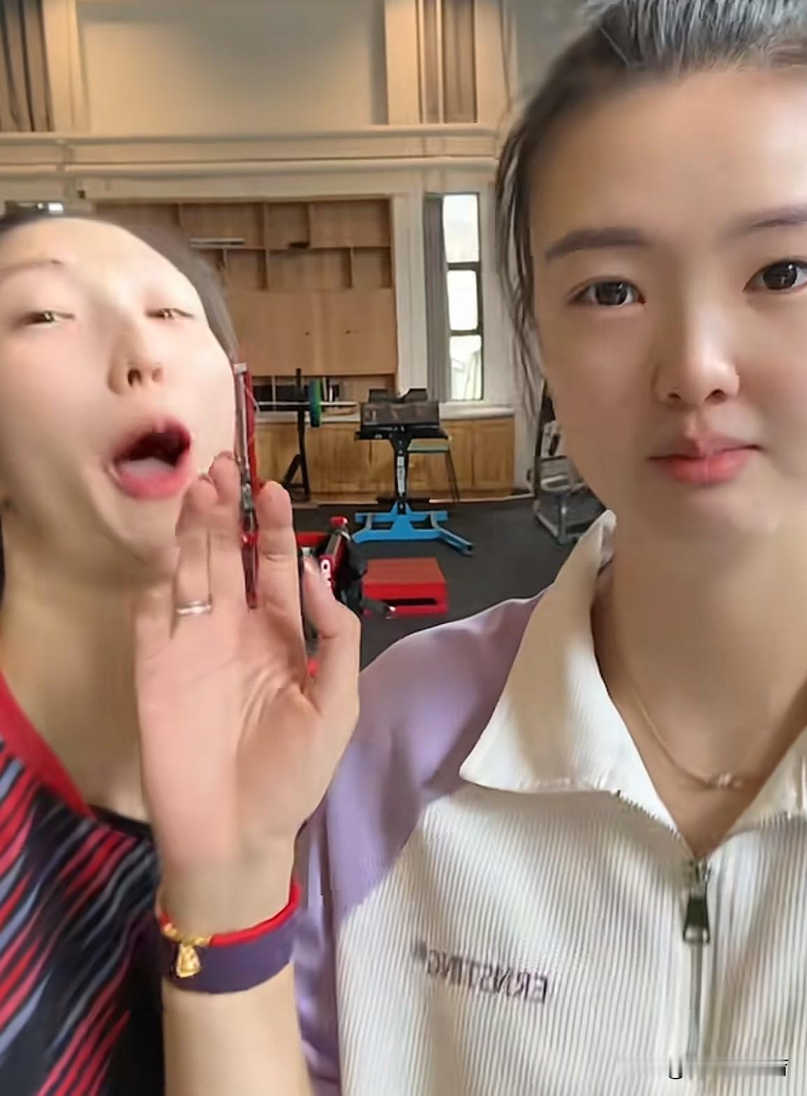 中国女排迎来利好消息！吴梦洁在江苏女排进行恢复，备战女排亚锦赛，距离吴梦洁动完手