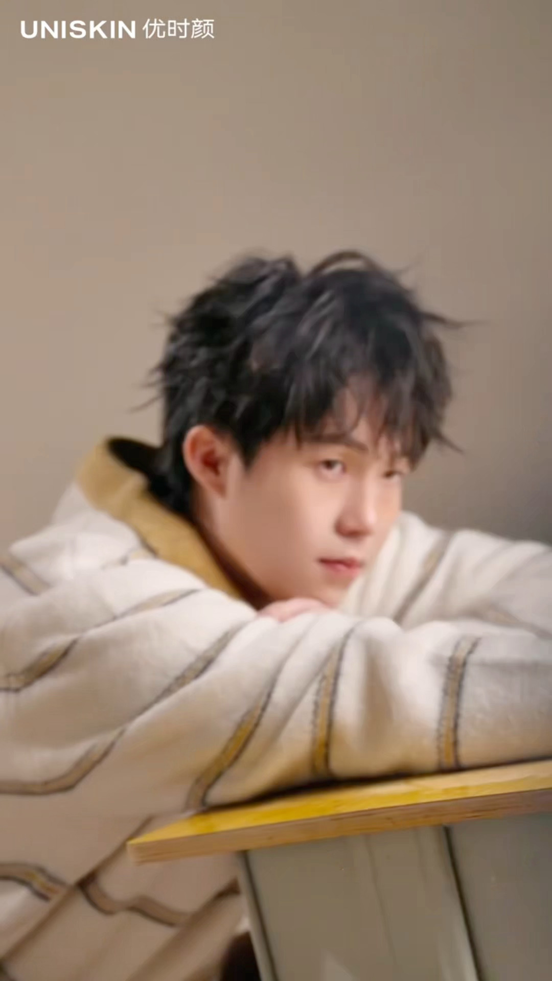 优时颜全球品牌代言人王楚钦 wow帅气男大 