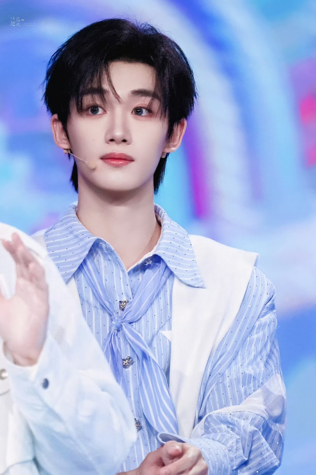 丁程鑫 ✨丁程鑫HUAWEI nova代言人祝你所求皆所愿，所行化坦途，多喜乐，