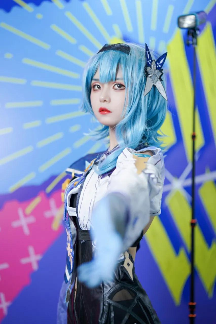 大眼萌妹子——优菈的另一面!  