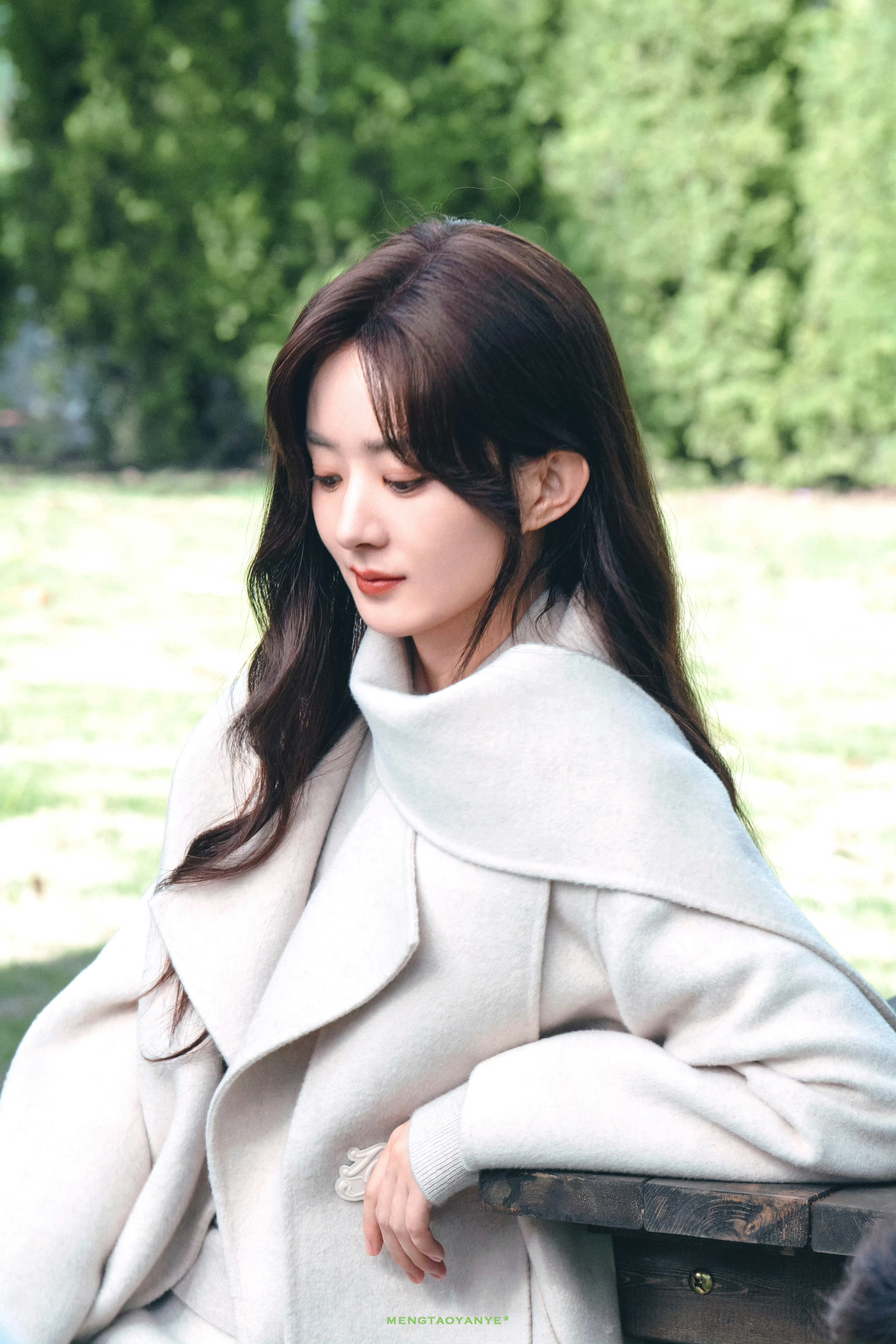 赵丽颖38岁状态那还说啥 都这么美了还有啥不满意 要颜值有颜值 要成绩有成绩 谁