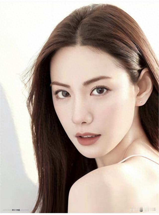 全球最美林珍娜“裸”相曝光：肉色衣+替身，网友直呼落差大！