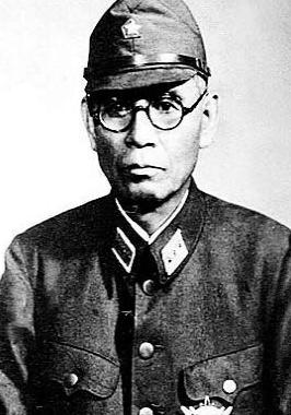 1949年，双手沾满千万同胞鲜血、推行三光政策的侵华日军总司令冈村宁次，被蒋介石