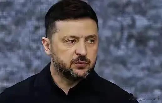 2026年4月28日，乌克兰总统泽连斯基正式签署法令，批准本国武器出口。这是战争