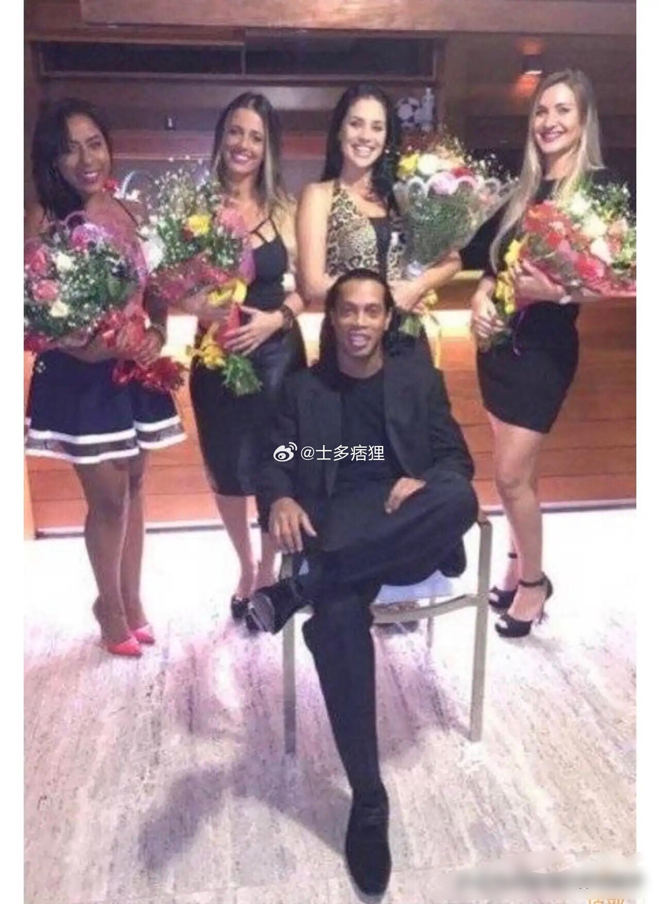 成名后的罗纳尔迪尼奥 