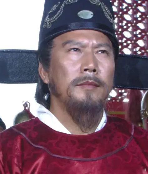 1380 年，中国最后一个丞相殒命。临死前，他对着皇帝破口大骂：“朱和尚，卸磨杀