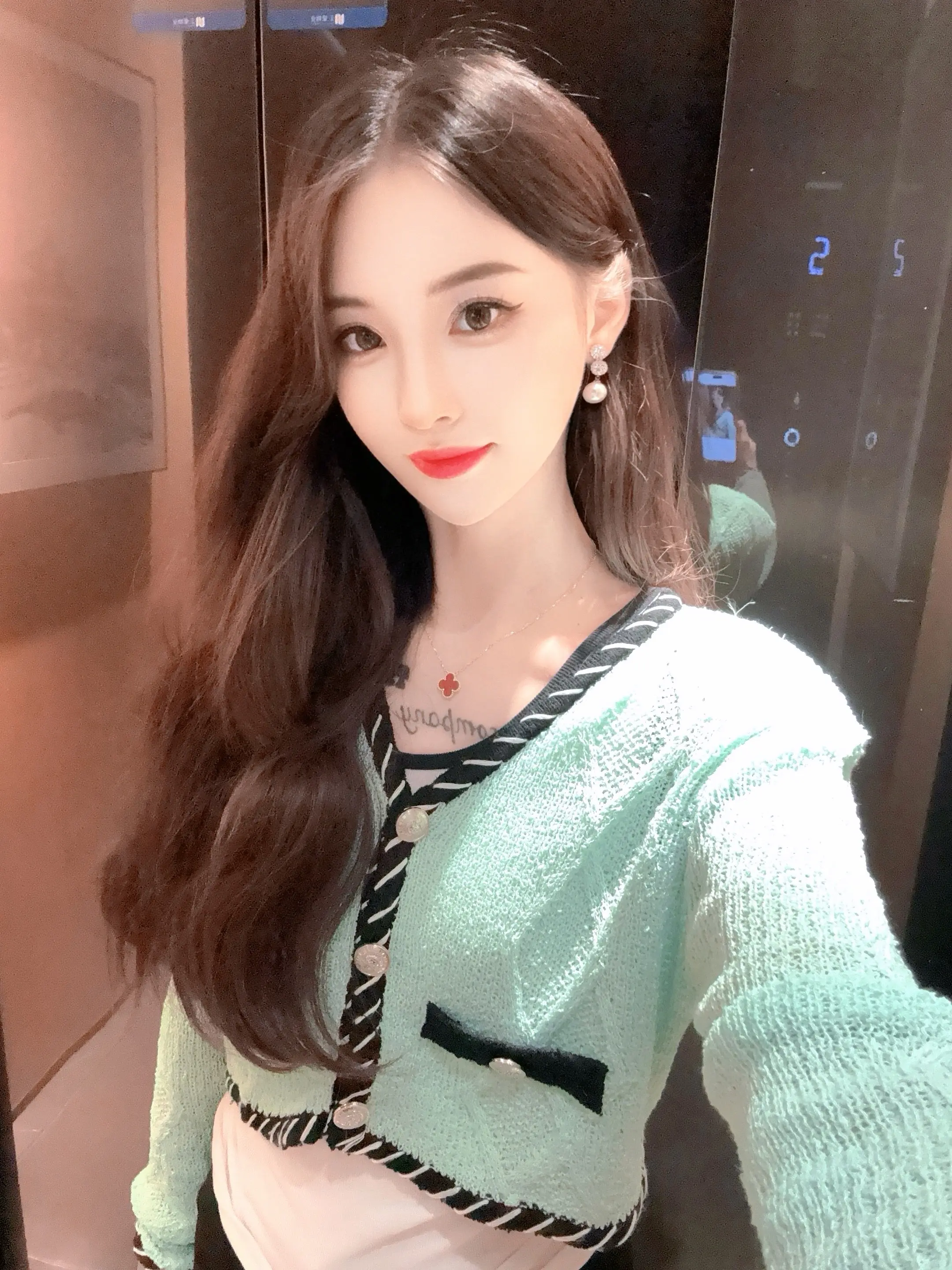 祝大美女生日快乐
